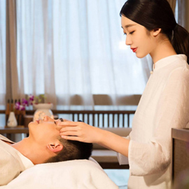 深圳福田YanYan养生馆秉持“客户至上”的服务理念